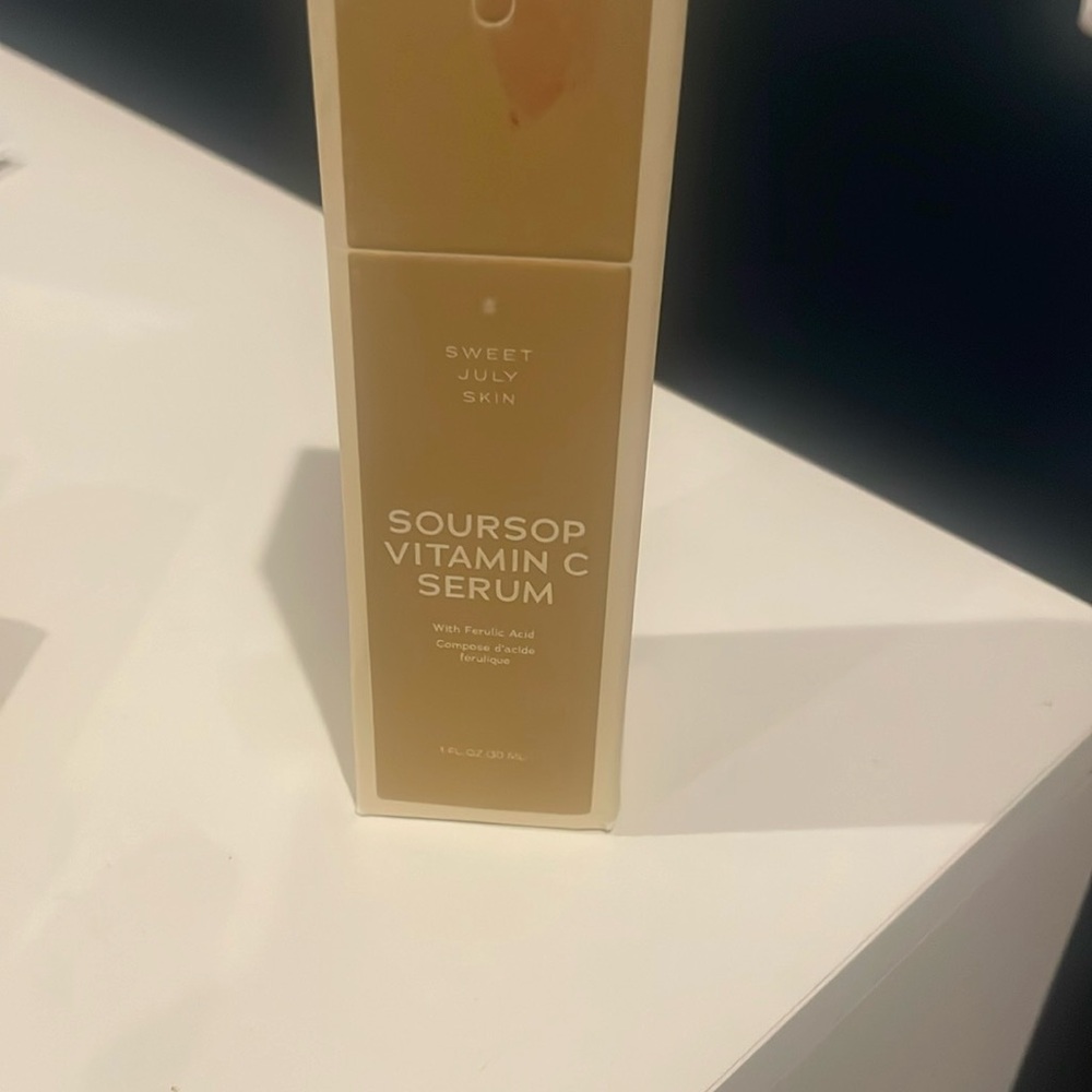 Soursop Vitamin C Serum